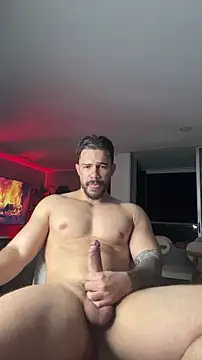 Valenthino_Salvatore's Webcam Show