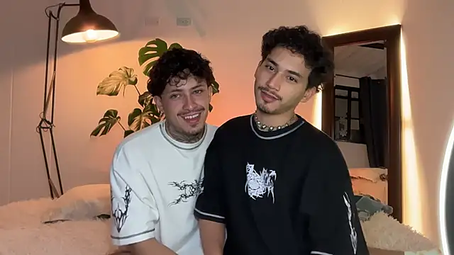 Noah_and_Steven webcam show
