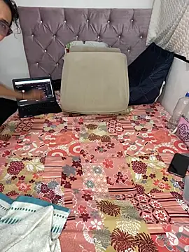 XXX chat uživo modela Nadia-melej