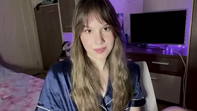RinaRight's Webcam Show
