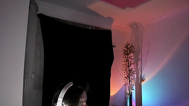 Giordano_Russon Webbikameraesitys