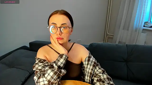 XXX chat uživo modela MewStella