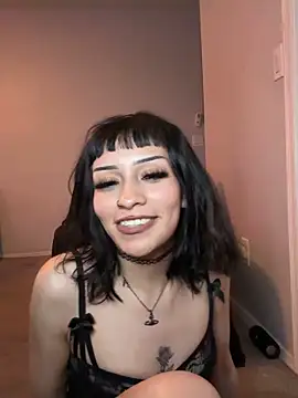 Gothbabbi: вебкам-шоу