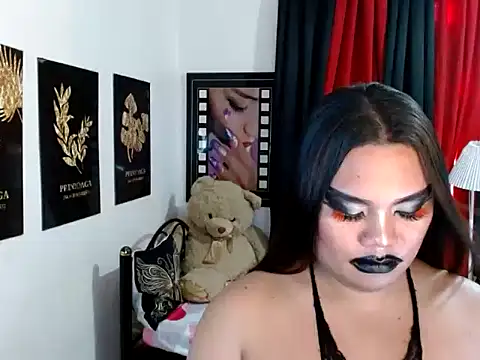 TSbrianaHugeCock's Webcam Show