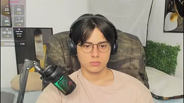 Thom_Ohtani Show Webcam