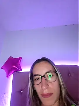 Živý XXX chat Melinaa-sex