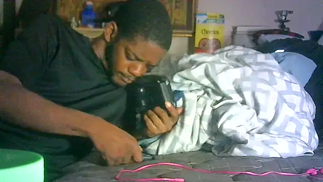 GUAPAN3S3_FIR3 Show Webcam