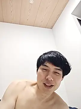 whitebriefboy webkamerás műsora