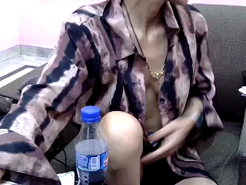 Angle-ria webcam show