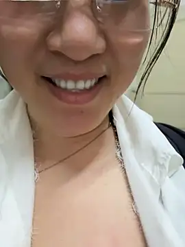 liqinqin-5201 Webcam Show
