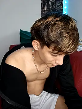 Andy_Kein Chat XXX live