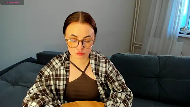 Онлайн чат XXX MewStella