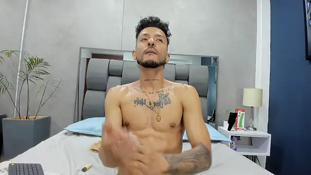 denis_winslow Pertunjukan Webcam