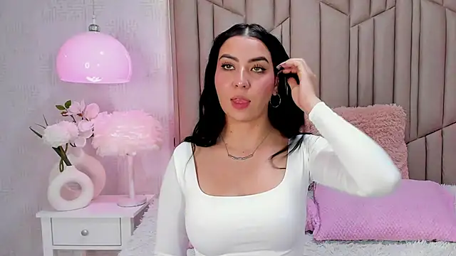 AudreyElla's Live XXX Chat