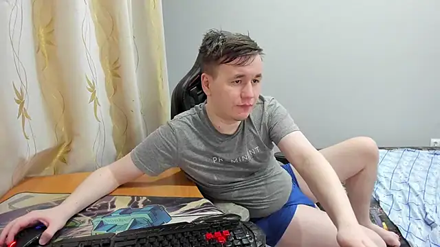 Show modela iliaskrislove na web-kameri