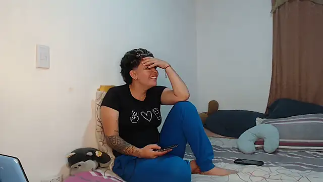 Show de kathy_luisa na webcam