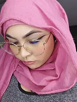 Elinaax Chat XXX in diretta