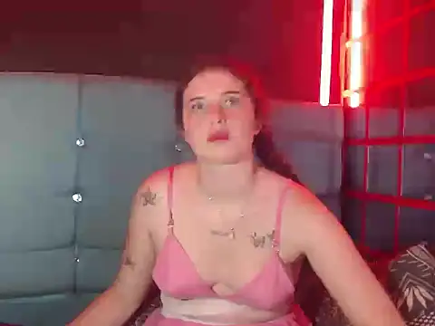 Pokazy przed kamerką – Cherry_Boom18