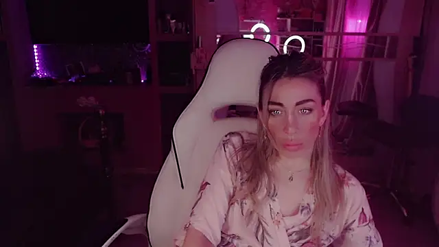 AnnieGOld_ 现场XXX聊天