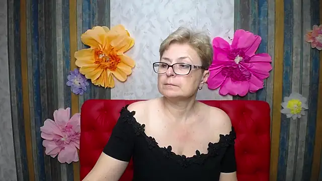 Chatroom XXX en direct de EmiliaGree