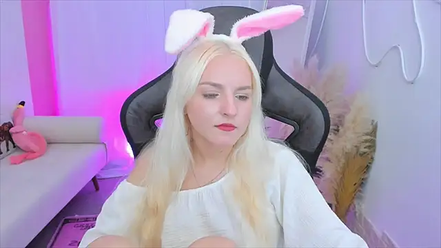ViolaMore Adlı Modelin Canlı XXX Sohbeti
