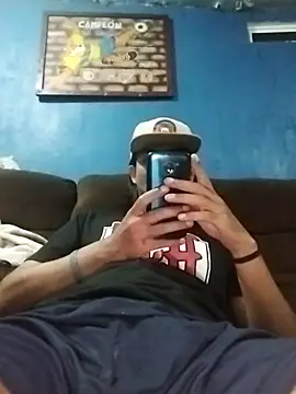 AlexAlejandro13 Webcam Show