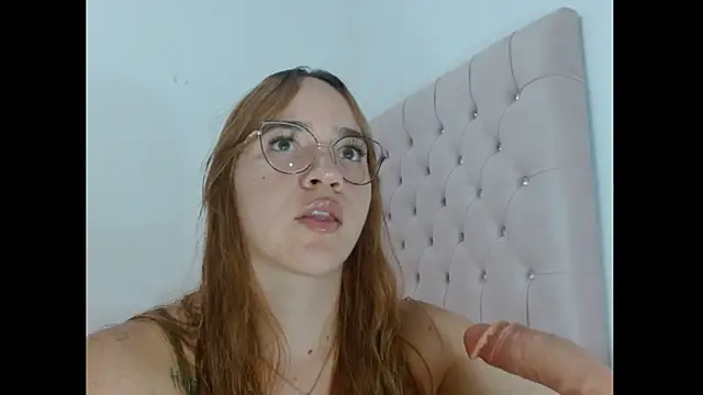 dulce_melocoton Adlı Modelin Canlı XXX Sohbeti