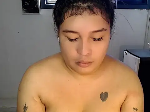 Hardcore_Tgirln Webbikameraesitys