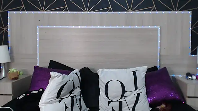 SamanthaMarcus' Live XXX Chat