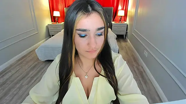 GoldenHeart_1's Live XXX Chat