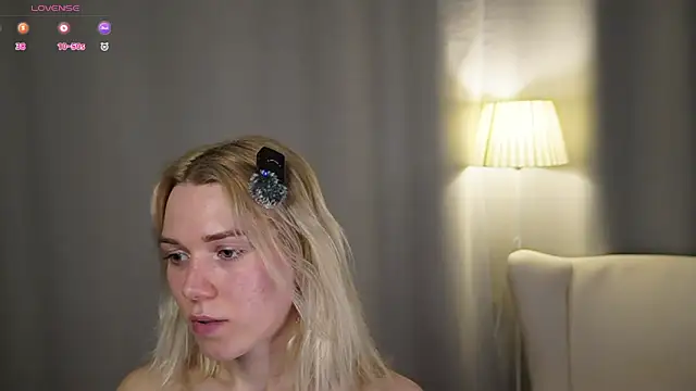 Chat XXX ao vivo de DianeHonnette