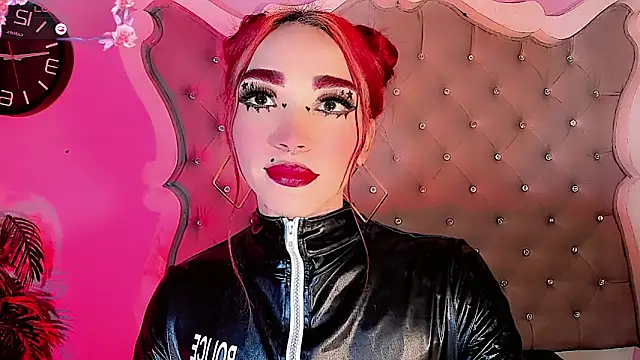 Show modela LeyXandrabraz na web-kameri
