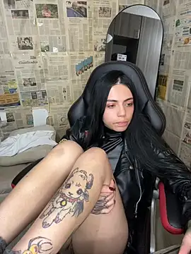 Chat +18 de i_am_nina_ ao vivo