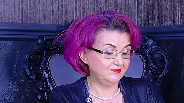 Онлайн чат XXX IsabelaConte