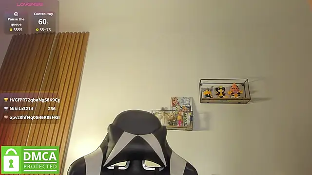 SebastianMaximoff_ élő XXX-chatje