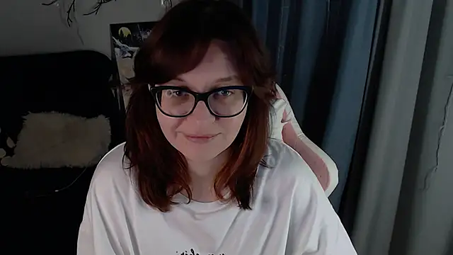Chat +18 de Milaniya_Poolys ao vivo