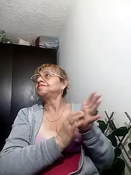 nicoltatiana_n Webbikameraesitys
