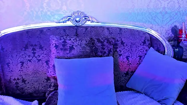 KiraBev Adlı Modelin Canlı XXX Sohbeti