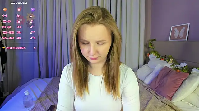 Rina_Panic – Naživo XXX chat