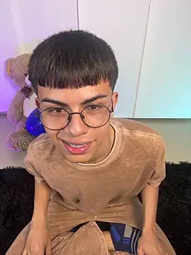 Asher_Young Webcam show