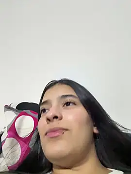 Isaa-queen Chat XXX in diretta