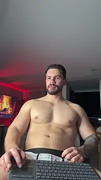 Valenthino_Salvatore's Webcam Show