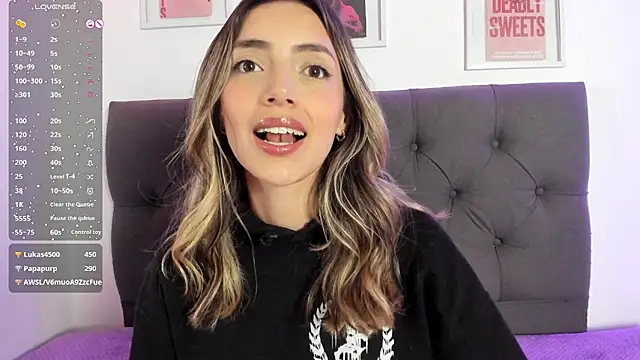 IsadoraGalle_'s Live XXX Chat