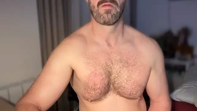 Mr_Beef 网络视讯表演