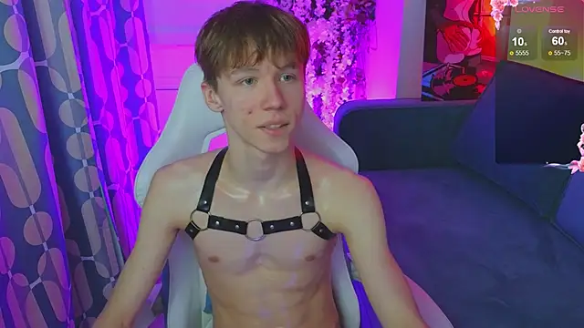 cuMte_boy: онлайн-секс-чат