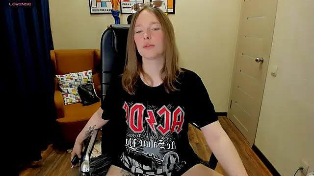 _fiona_Love: онлайн-секс-чат
