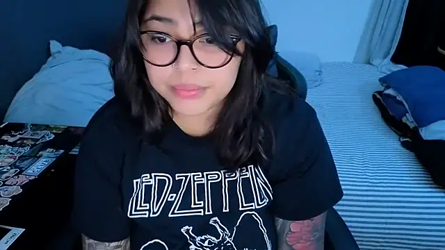 miacanela_xo Webcam Show