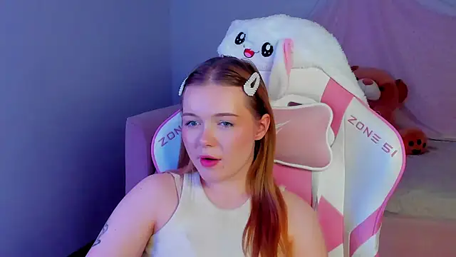 ElinaVale Webcam Show