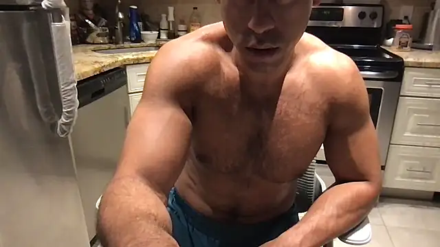 BigGuyMuscle 在線直播表演