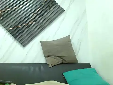 Lukaz_Caballero Webcam show
